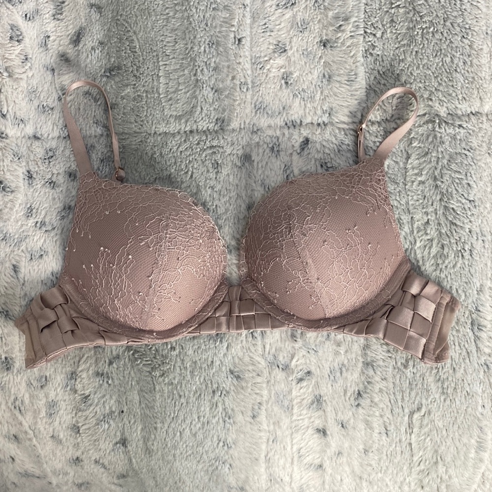 Mauve Victoria secret bombshell bra